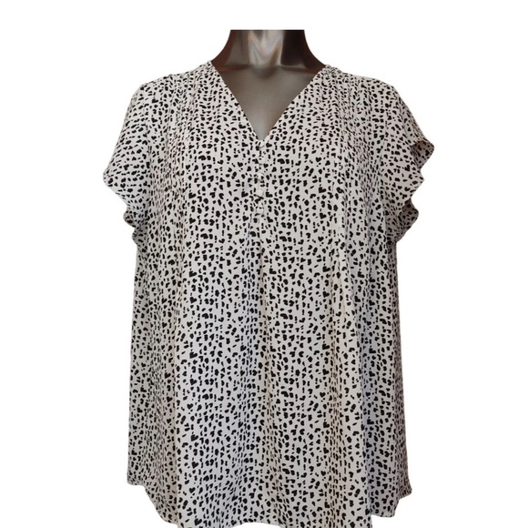 Carolina Belle Black and White Blouse - Picture 1 of 4